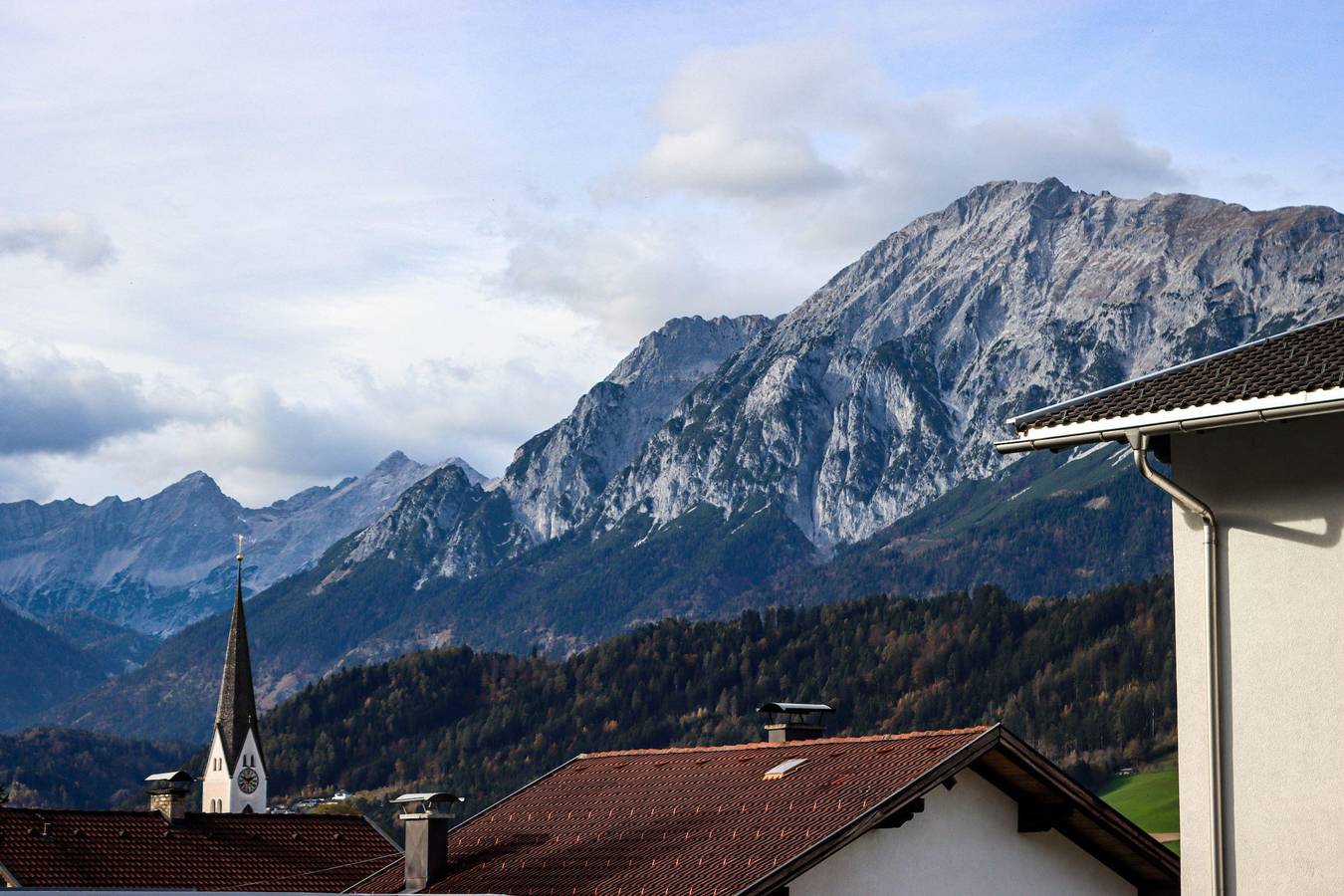 Ganze Ferienwohnung, Ferienwohnung am Waldweg in Tuxer Alpen, Kolsass