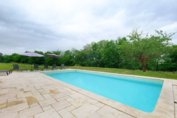 Gîte De L’Egal – Cadouin, für 10 Personen, klimatisiert, mit privatem Pool & Charme des Périgord in Le Buisson-de-Cadouin, Périgord Pourpre