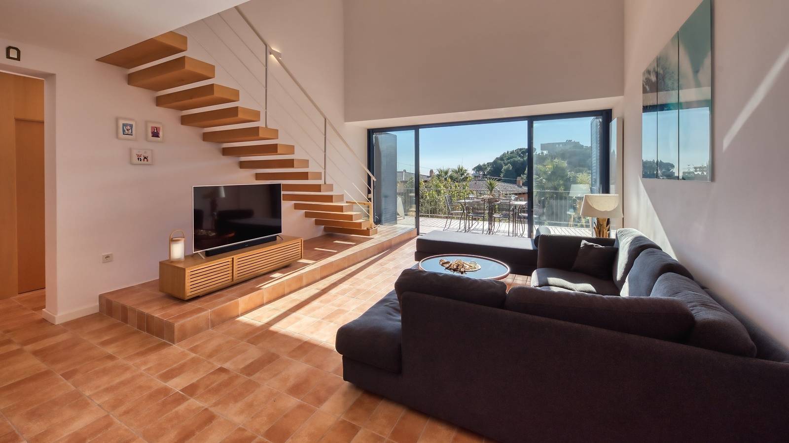 Casa de vacaciones "Costacabana - Casa Adora" con vistas a la montaña, piscina compartida y Wi-Fi in Santa Maria de Llorell, Tossa de Mar