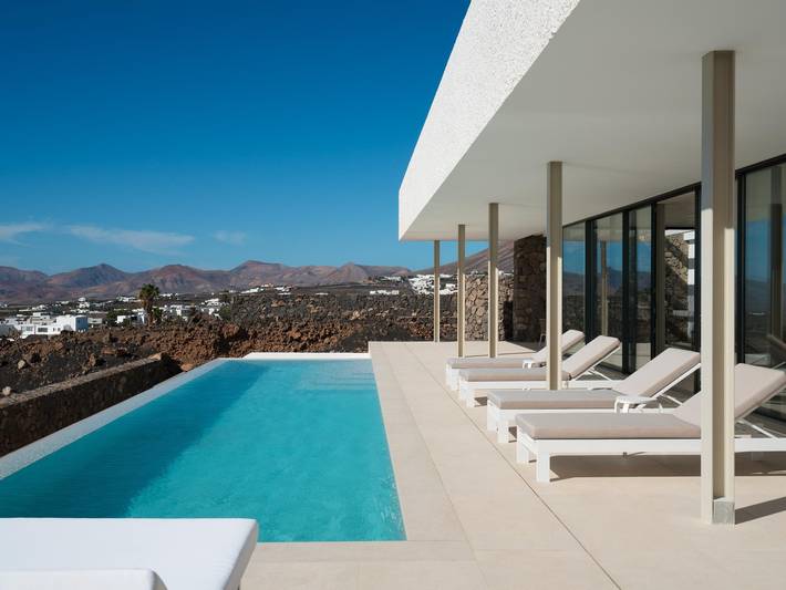 Moderne Villa mit beheiztem Privatpool, WLAN, Klimaanlage, Parkplatz, Panoramablick in Mácher, Tías
