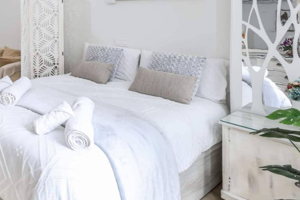 Apartamento entero, Fancy Studio with Terrace & Pool  in  Madrid South in Madrid, Provincia de Madrid