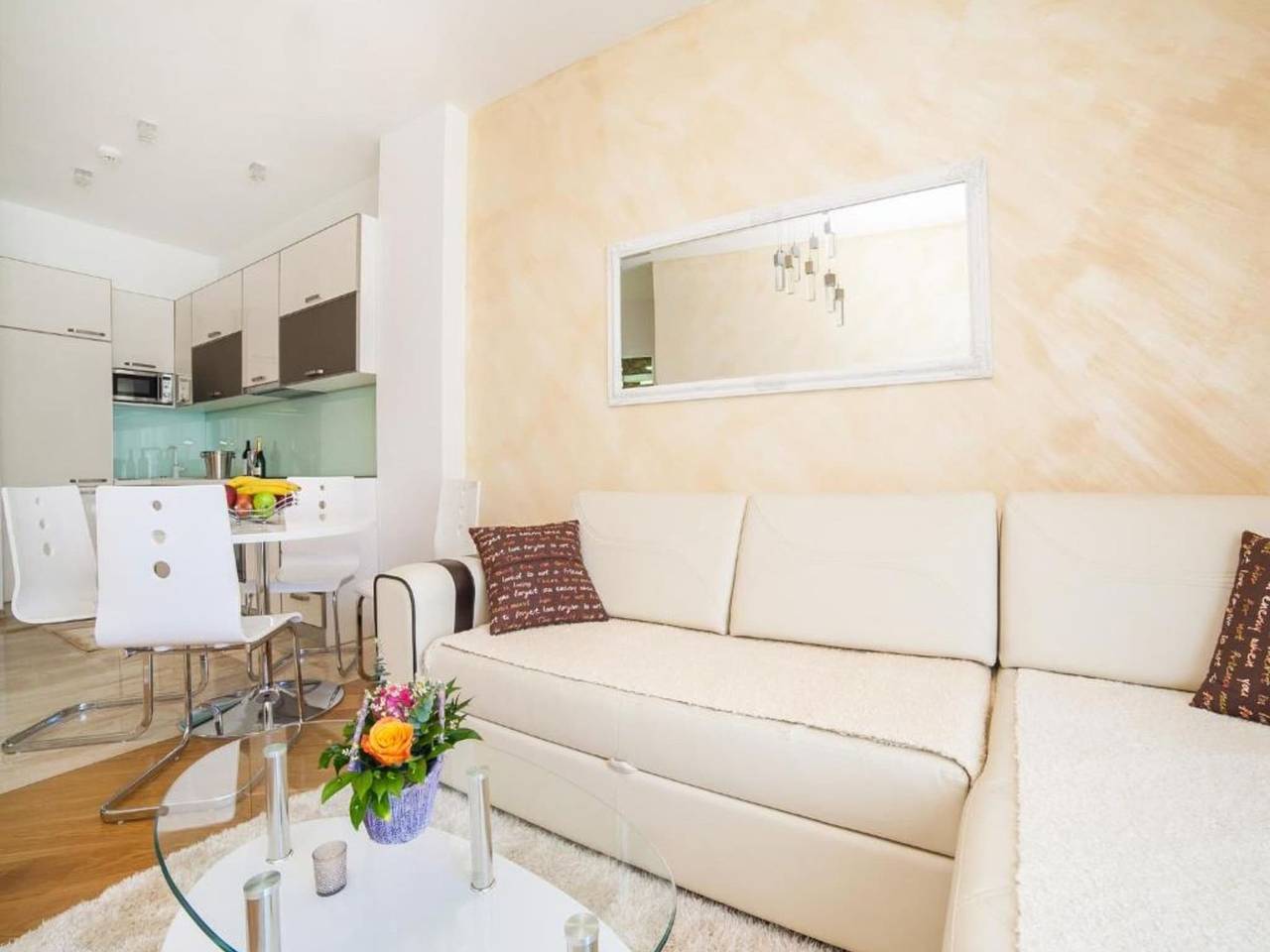 Apartamento entero, One Bedroom Apartment with Balcony in Budva, Municipio de Budva