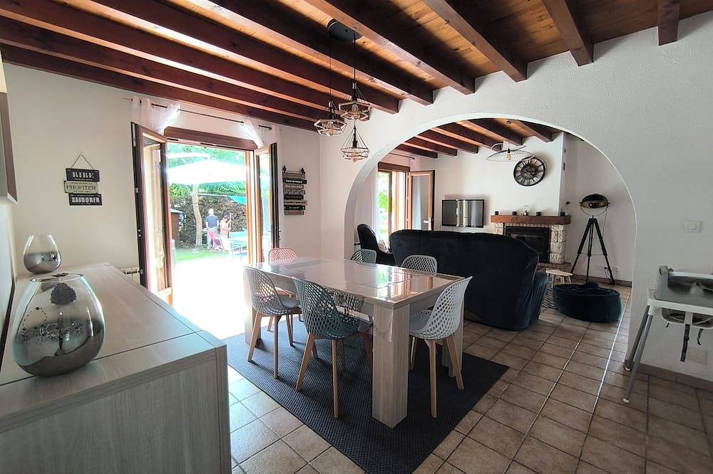 Landaise house 20 minutes from lakes and oceans in Castets, Region de Dax