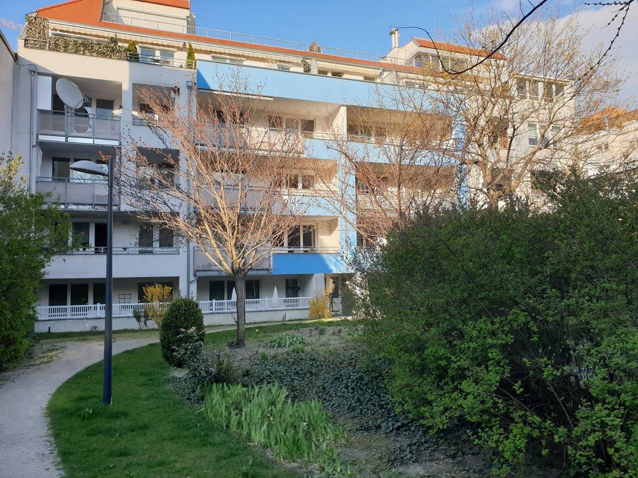 Ganze Ferienwohnung, Ferienwohnung für 6 Personen mit Balkon in Wien, Donau Niederösterreich