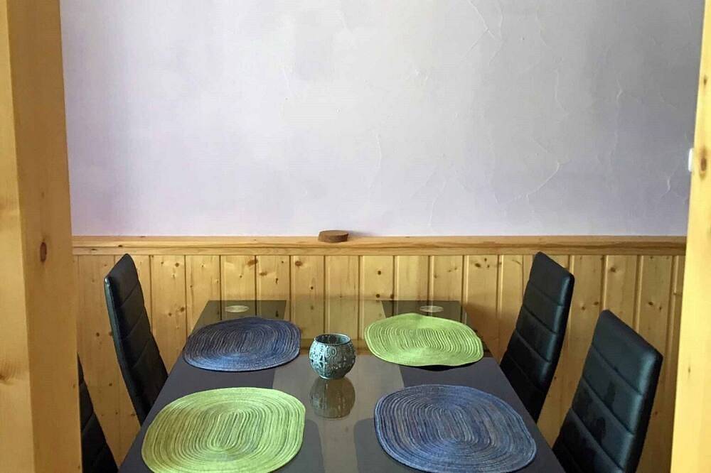 Ganze Wohnung, Gemütliche und moderne Ferienwohnung im Landhausstil in Maroldsweisach, Landkreis Haßberge
