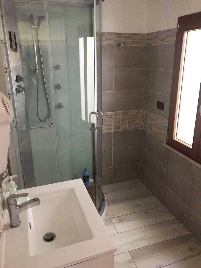 Double Room with Private Bathroom in Enna, Province d'Enna
