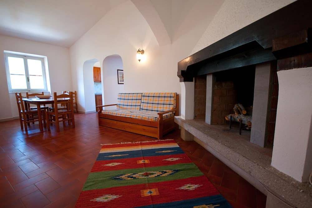 Apartment in einem alten Bauernhaus der Maremma, 250 m vom Strand Giannell entfernt in Giannella, Grosseto Provinz