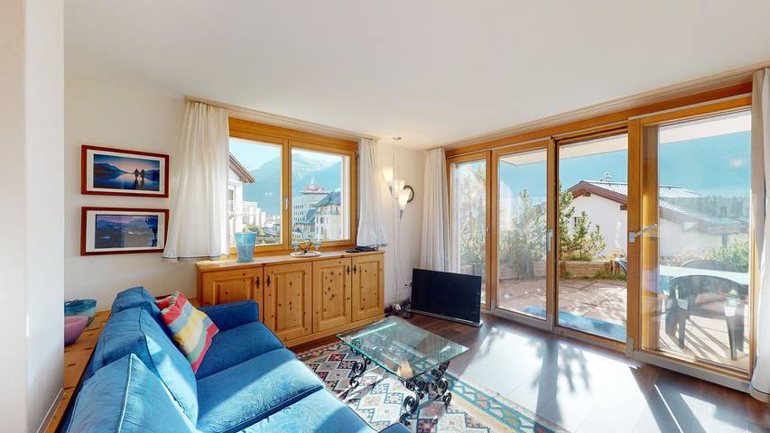 Ferienwohnung für 5 Personen, mit Garten und Sauna sowie Ausblick in Samedan - 4