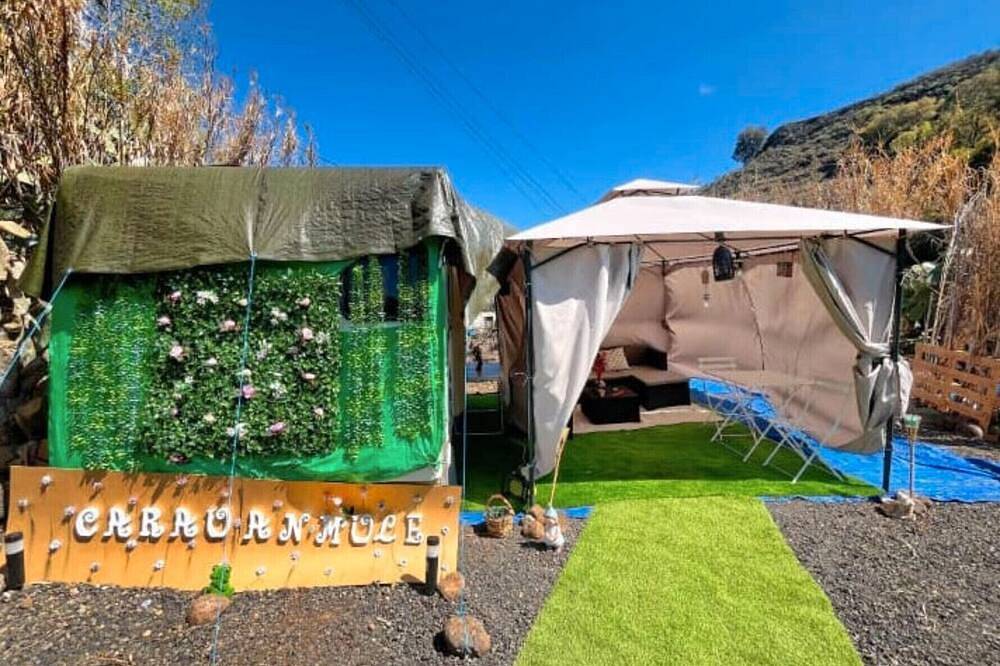 'Caranmule' with Mountain View, Shared Terrace and Private Garden in Teror, North Gran Canaria