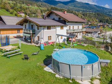 Ferienhaus für 26 Personen in Neukirchen am Großvenediger, Salzburger Land, Bild 4