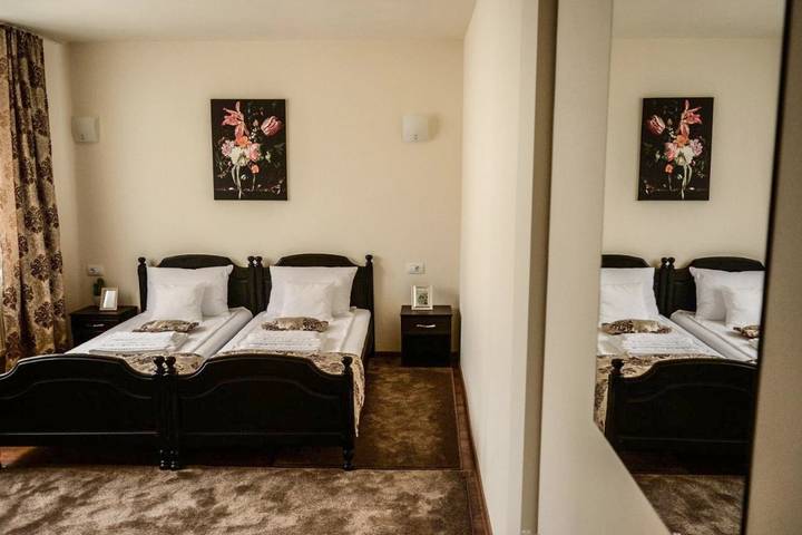 Maison d’hôte pour 2 personnes, avec terrasse et vue à Alba (Romania) - 2