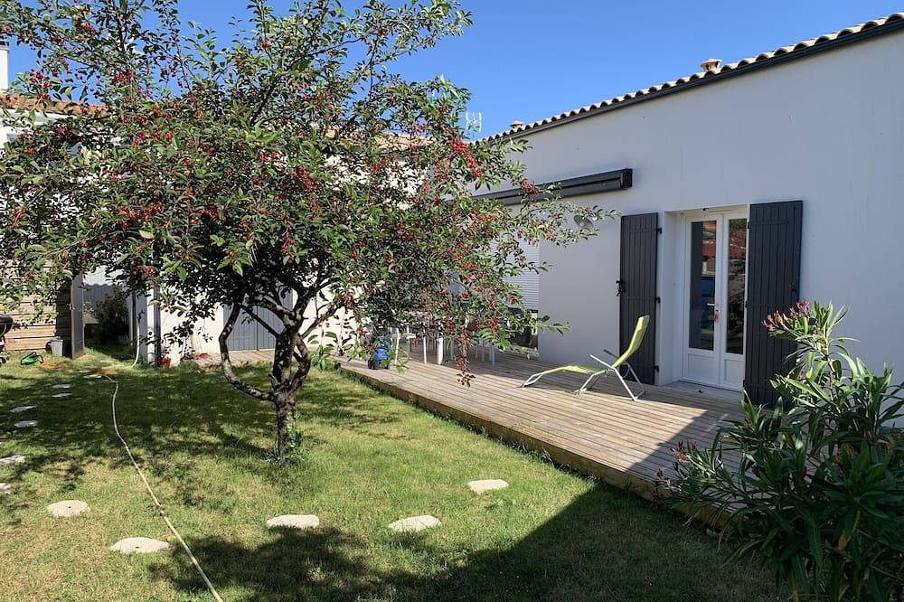 Acogedora villa cerca del mar con todas las comodidades. in Angoulins, Región de La Rochelle