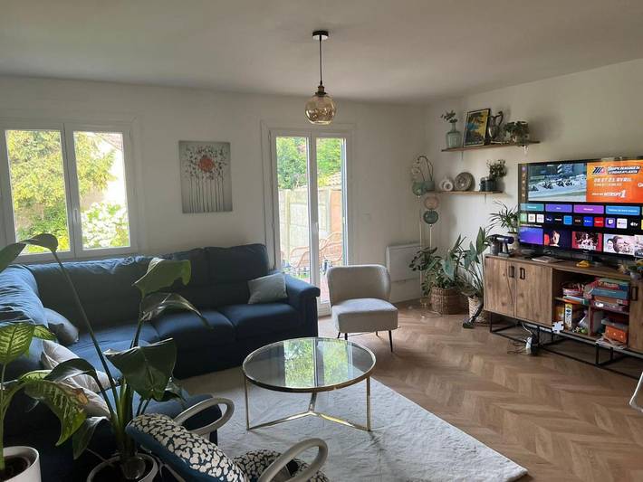 Location de vacances pour 8 personnes, avec jardin, adapté aux familles à Neuilly-Plaisance - 2