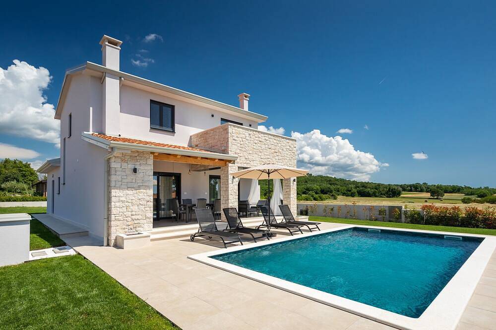 Wunderschöne Villa mit Schwimmbad, Grill, Wifi, Kostenloses Wlan in Parenzo (Grad), Porec e dintorni