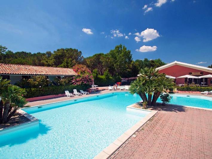 Ferienhaus für 3 Personen, mit Garten und Pool sowie Terrasse - 1