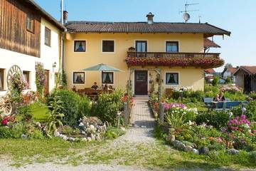 Ferienwohnung für 5 Personen, mit Garten in Grabenstätt