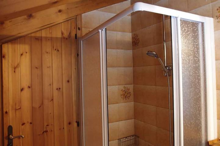 Gîte pour 4 personnes, avec balcon et jardin à Région de Valtournenche - 3