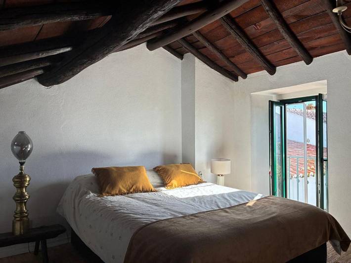 Location de vacances pour 6 personnes, avec vue ainsi que jardin et piscine, animaux acceptés à Alter do Chão - 4