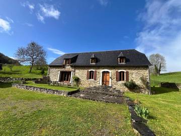 Cottage pour 14 personnes, avec jardin et vue à La Bastide