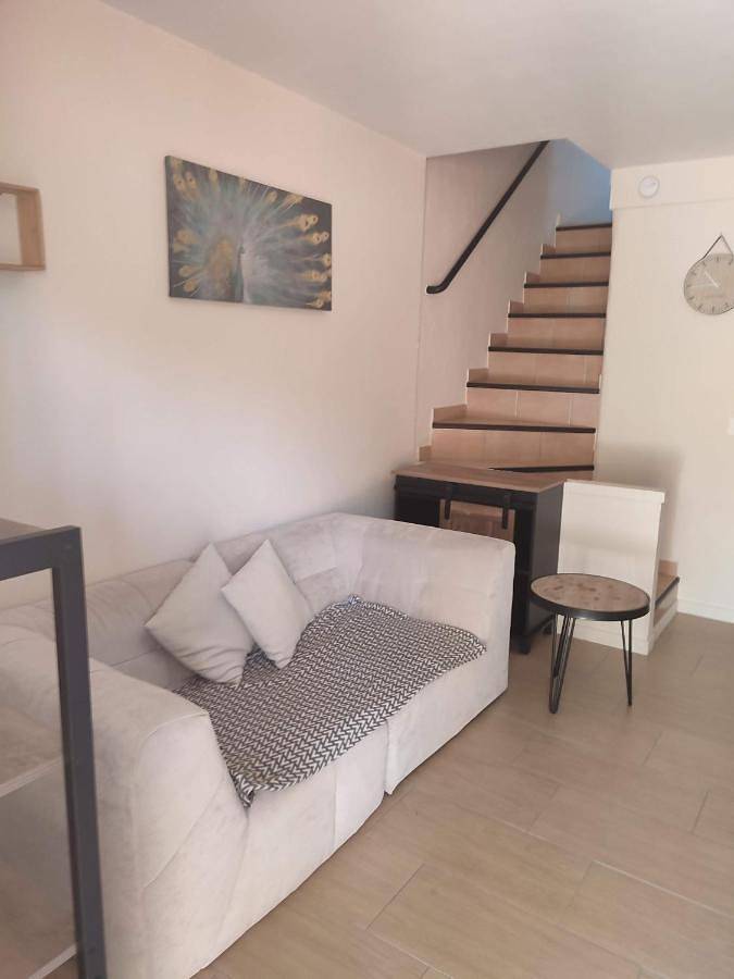 Location de vacances pour 2 personnes, avec jardin ainsi que piscine et vue dans les Pyrénées-Orientales - 4