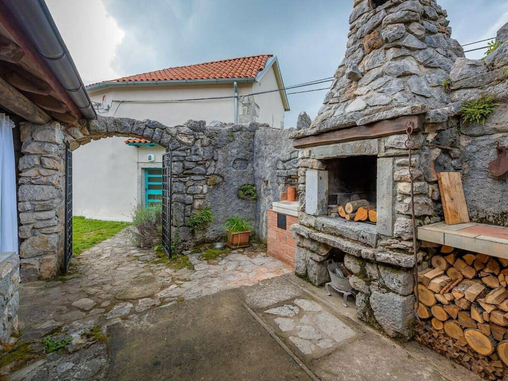 One-Bedroom Holiday Home in Lanišće, Zentralistrien