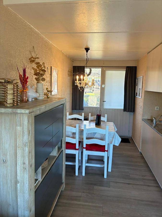 Location de vacances pour 4 personnes, avec vue et jardin, animaux acceptés dans Ny - 3