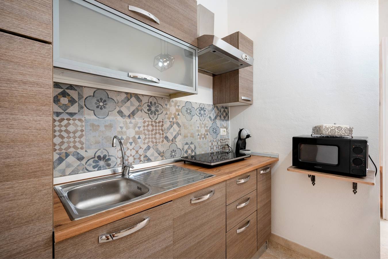 Appartement entier, Appartement 'Dimora Don Gabriele' avec balcon et climatisation in Mola di Bari, Province de Bari