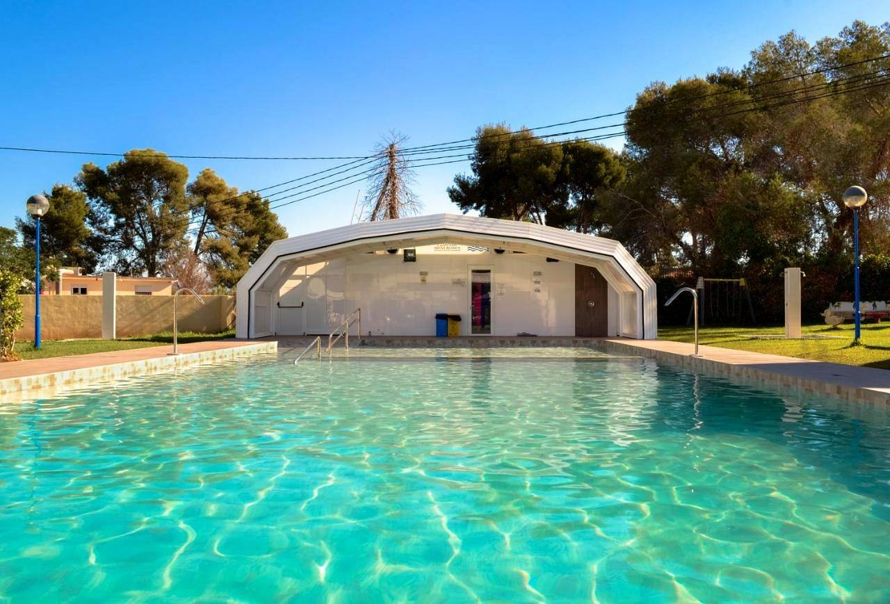 Camping pour 4 personnes avec jardin in Benidorm, Costa Blanca