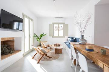 Gîte pour 5 personnes, avec vue et balcon dans Drios