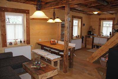 Apartamento vacacional entero, Wohnung in Klingenthal mit Terrasse, Garten und Grill in Klingenthal, Vogtland