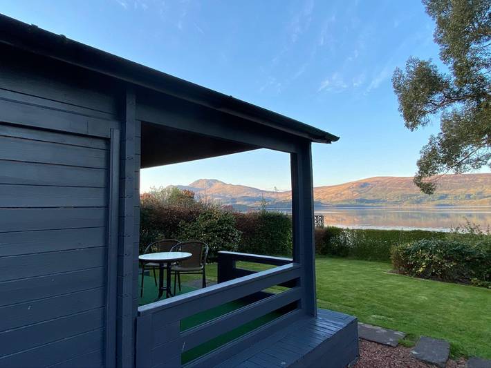 Log cabin for 2 people, with Garden and Lake view in Loch Lomond