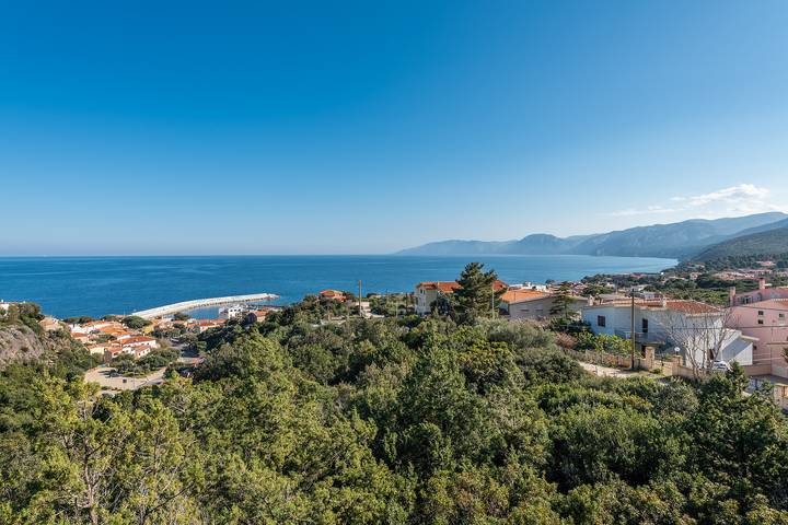Ferienwohnung für 8 Personen, mit Terrasse und Garten in Cala Gonone - 4