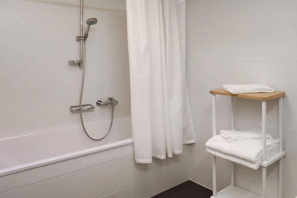 Ganze Wohnung, Les Savolaires 4 by Interhome in Gryon, Alpes Vaudoises