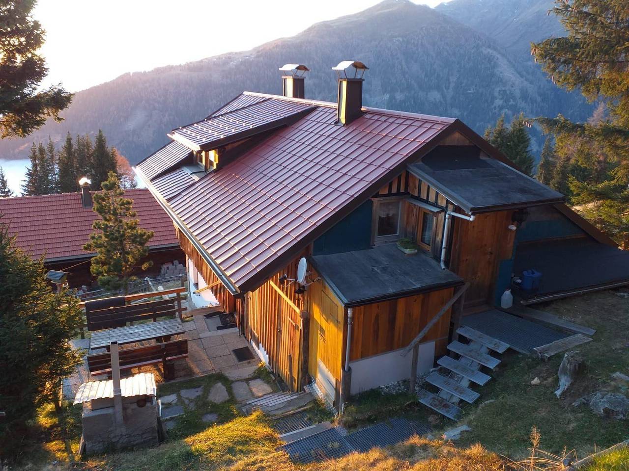 "Almhütte Enzian" mit Bergblick - Sonnenterrasse in Greifenburg, Oberkärnten