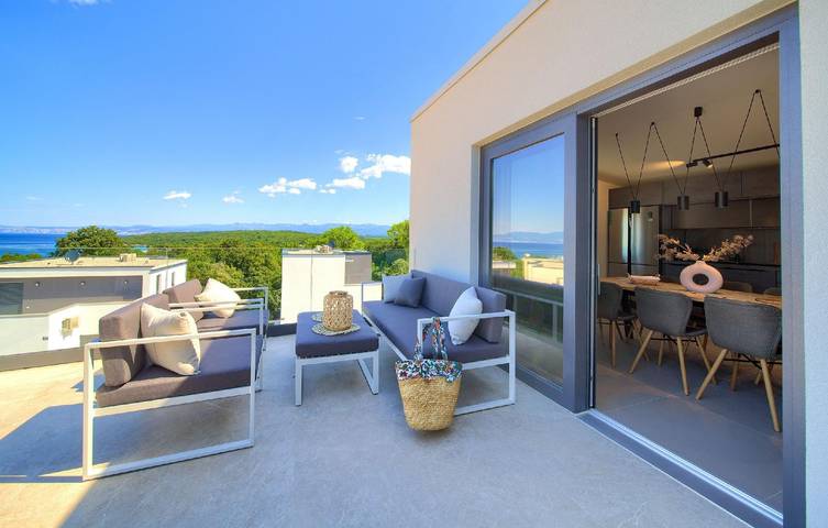 Ferienwohnung für 4 Personen, mit Balkon in Njivice