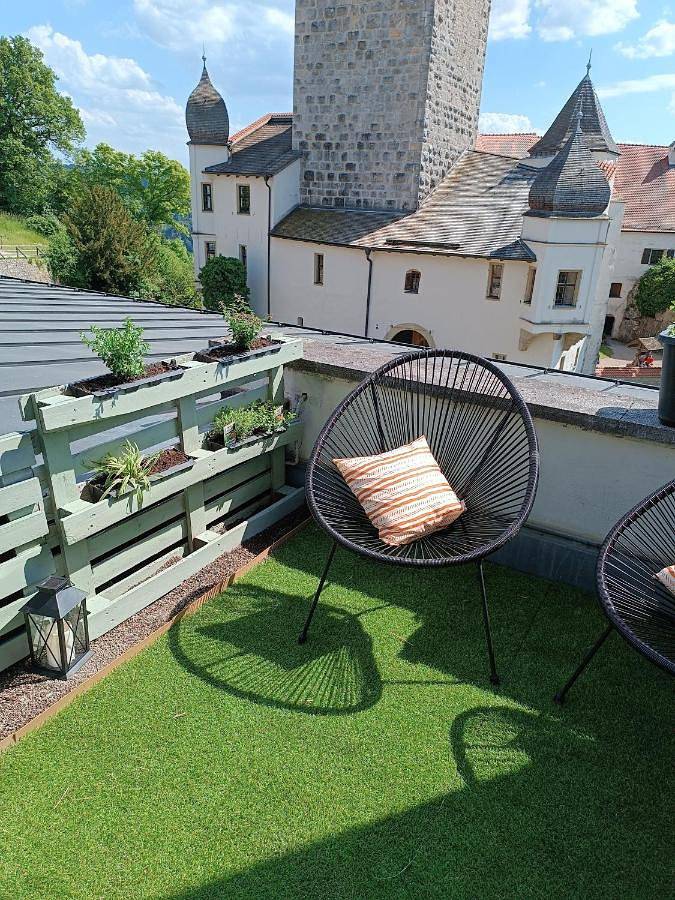 Ferienwohnung für 3 Personen, mit Terrasse und Ausblick in Riedenburg