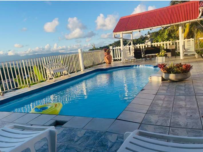 Gîte pour 6 personnes, avec piscine et jardin en Martinique - 4