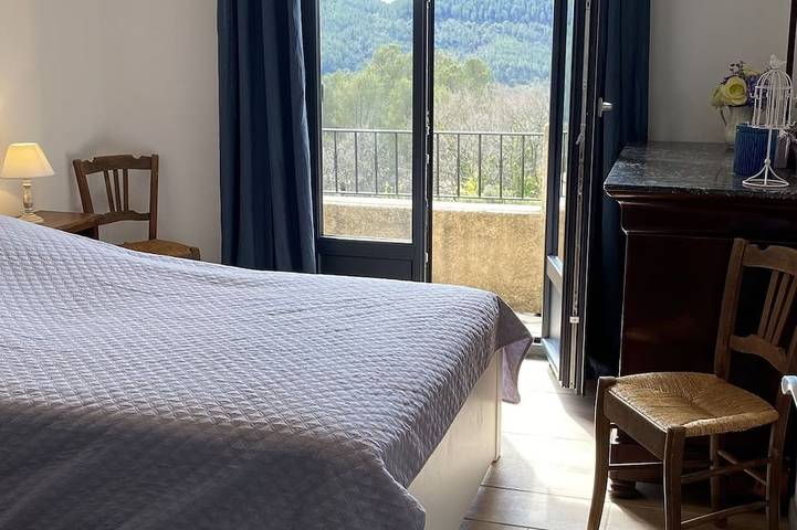 Große 4 Schlafzimmer Villa mit privatem beheiztem Pool - herrlicher Panoramablick in Bagnols-en-Forêt, Mittelmeerküste (Frankreich)