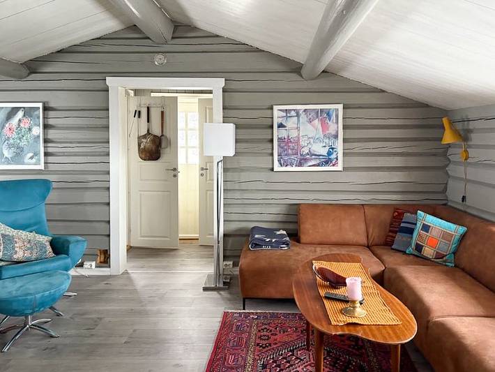 Modernisiertes Blockhaus mit Bergblick in Vestre Slidre