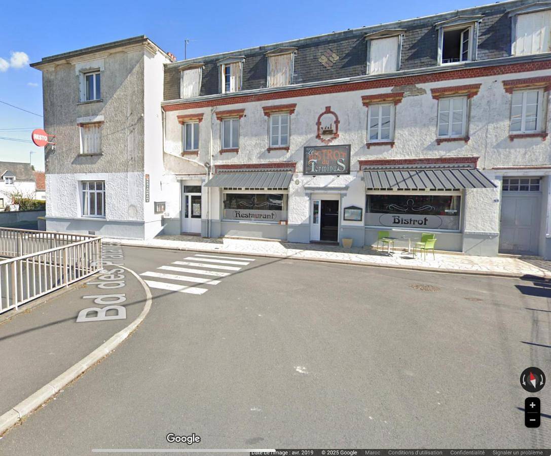 Appartement entier, One-Bedroom Apartment in Nazelles-Négron, Région de Tours
