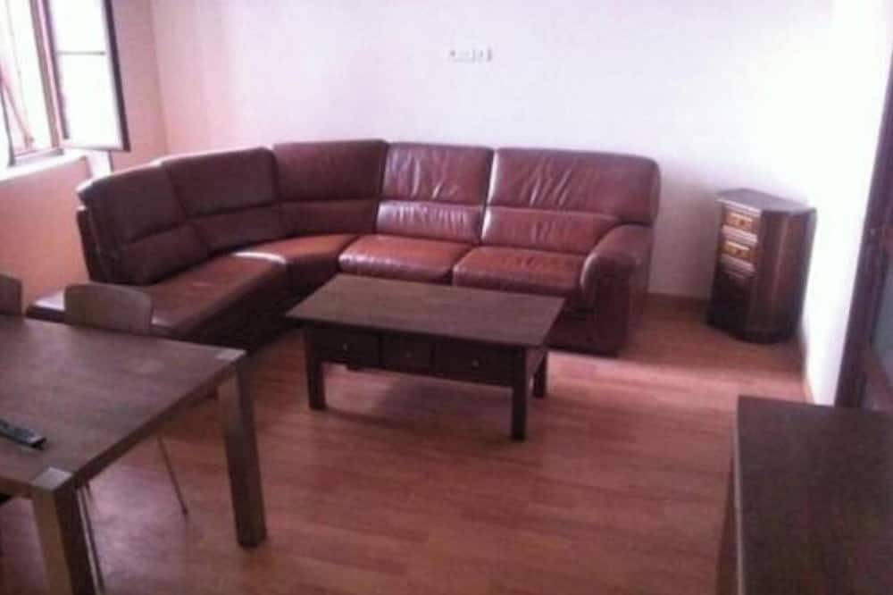 Apartamento entero, Homerez - Apto en Roanne con jardín in Roanne, Región de Roanne