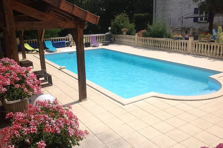 Gîte pour 6 personnes, avec Terrasse et Jardin
