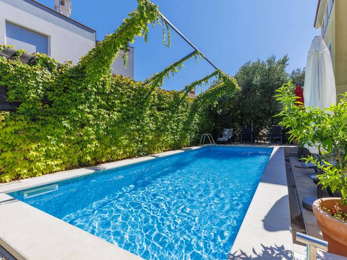 Ferienwohnung für 5 Personen, mit Garten und Terrasse - 1