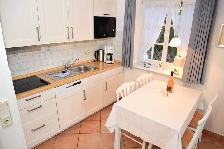 Ganze Wohnung, Ferienwohnung "Ta-1a" in Wenningstedt, Sylt