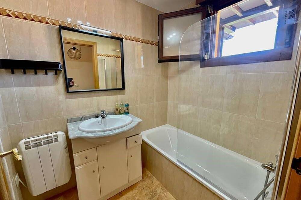 Entire apartment, 304A  La Casina de Noah en Soto de Luiña in Cudillero, Costa Verde (Spain)
