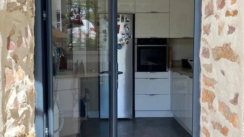 Location de vacances pour 7 personnes, avec terrasse et jardin, animaux acceptés à Puget-sur-Argens - 2