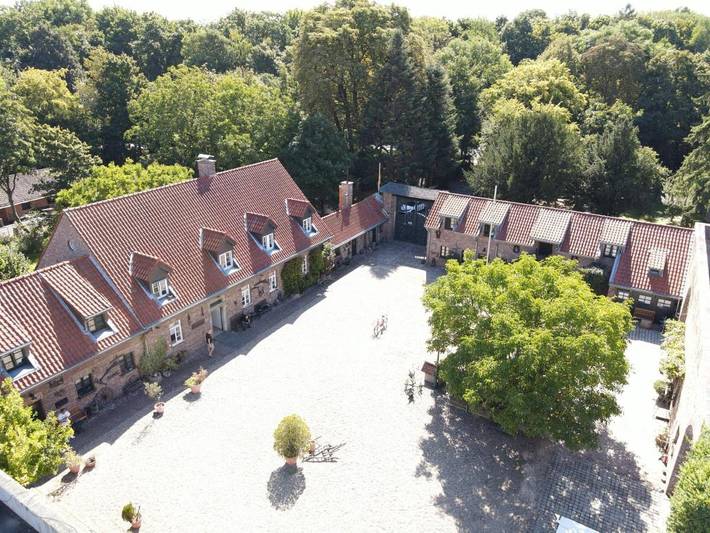 Apartament wakacyjny dla 11 osób, z ogród i taras w Kolonia Niemcy
