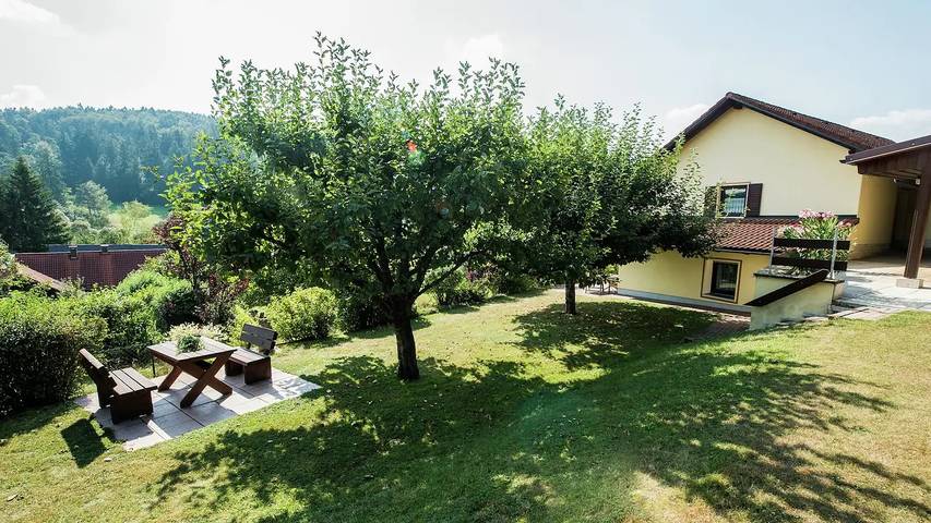 Ferienhaus für 3 Personen, mit Garten in Hollfeld