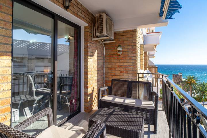 Ferienwohnung für 4 Personen, mit Terrasse in Nerja