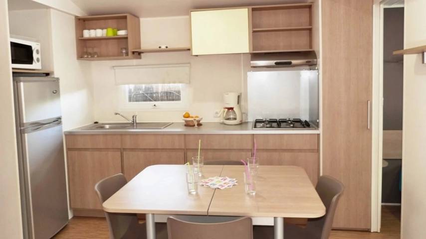Mobil home pour 8 personnes dans La Bergerie - 3